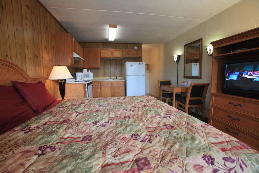 Regency Inn Pigeon Forge Buitenkant foto